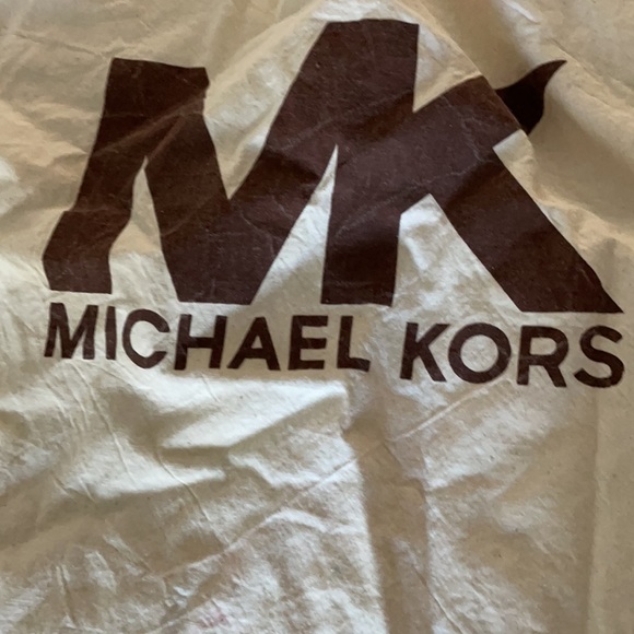 Large Michael Kors storage bag - Picture 2 of 3